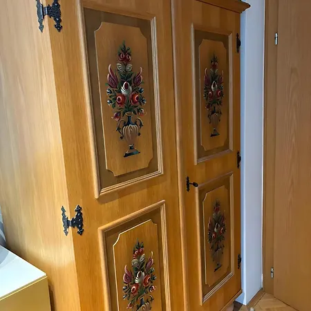 Apartment Mmapartment *